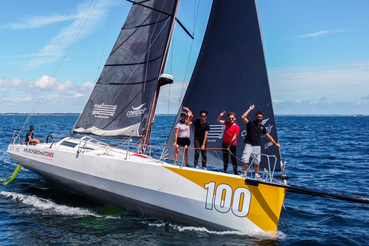 class40-ose-ta-victoire-equipiers-team-01-800-ok